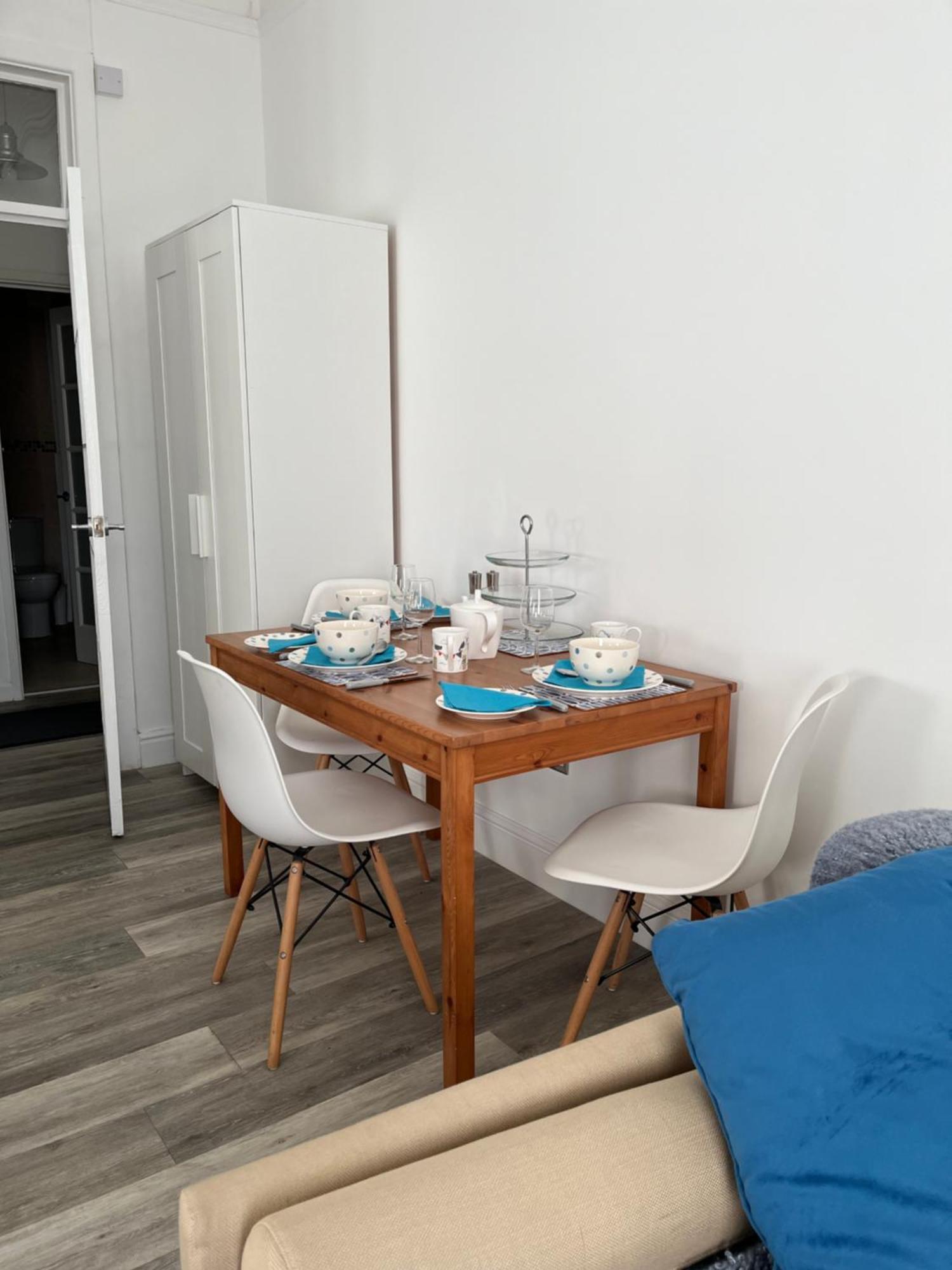 Amberlea Apartment Суонидж Экстерьер фото